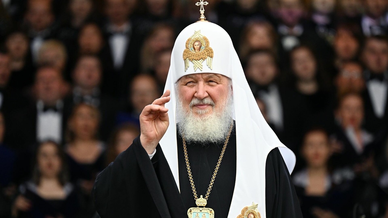 Патриарх Кирилл признал необходимость запрета Дня святого Валентина в России