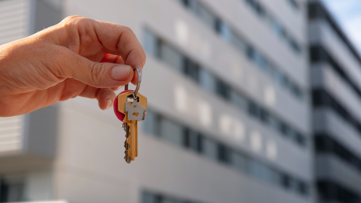 Правительство разрешило ветеранам СВО вступать в ЖСК