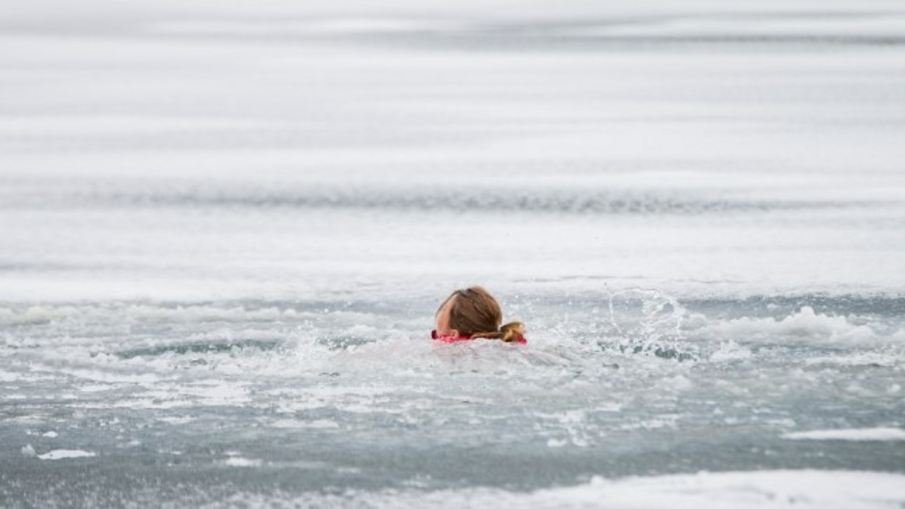 В Павловском Посаде разыскивают семилетнюю девочку, которая могла провалиться под лед