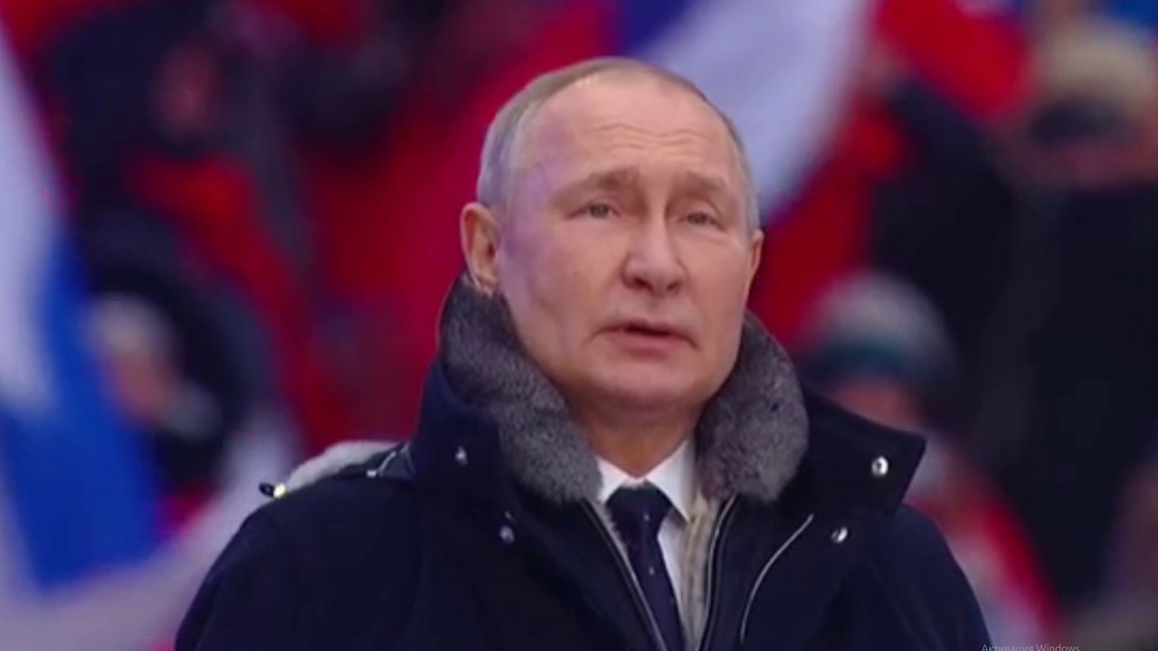 Пуховик Путина В Лужниках Фото И Цена
