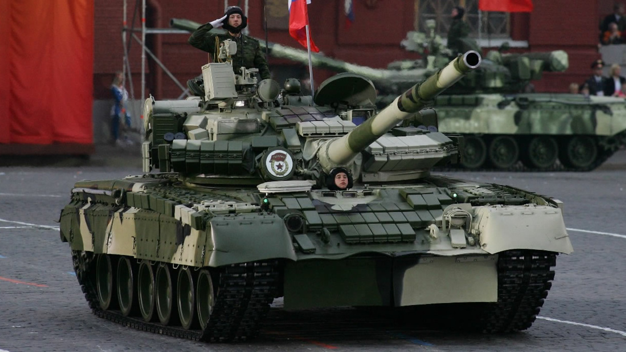 Российские военные использовали модернизированные танки Т-80 в боях за Артемовск