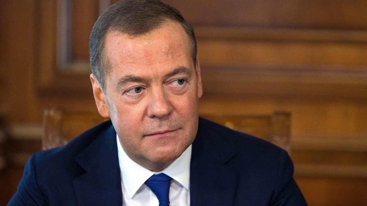 Медведев рассказал, чем закончится конфликт на Украине при гарантиях невозобновления