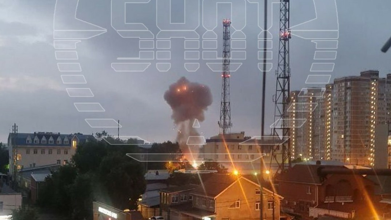 SHOT: жители Краснодара услышали два взрыва над городом
