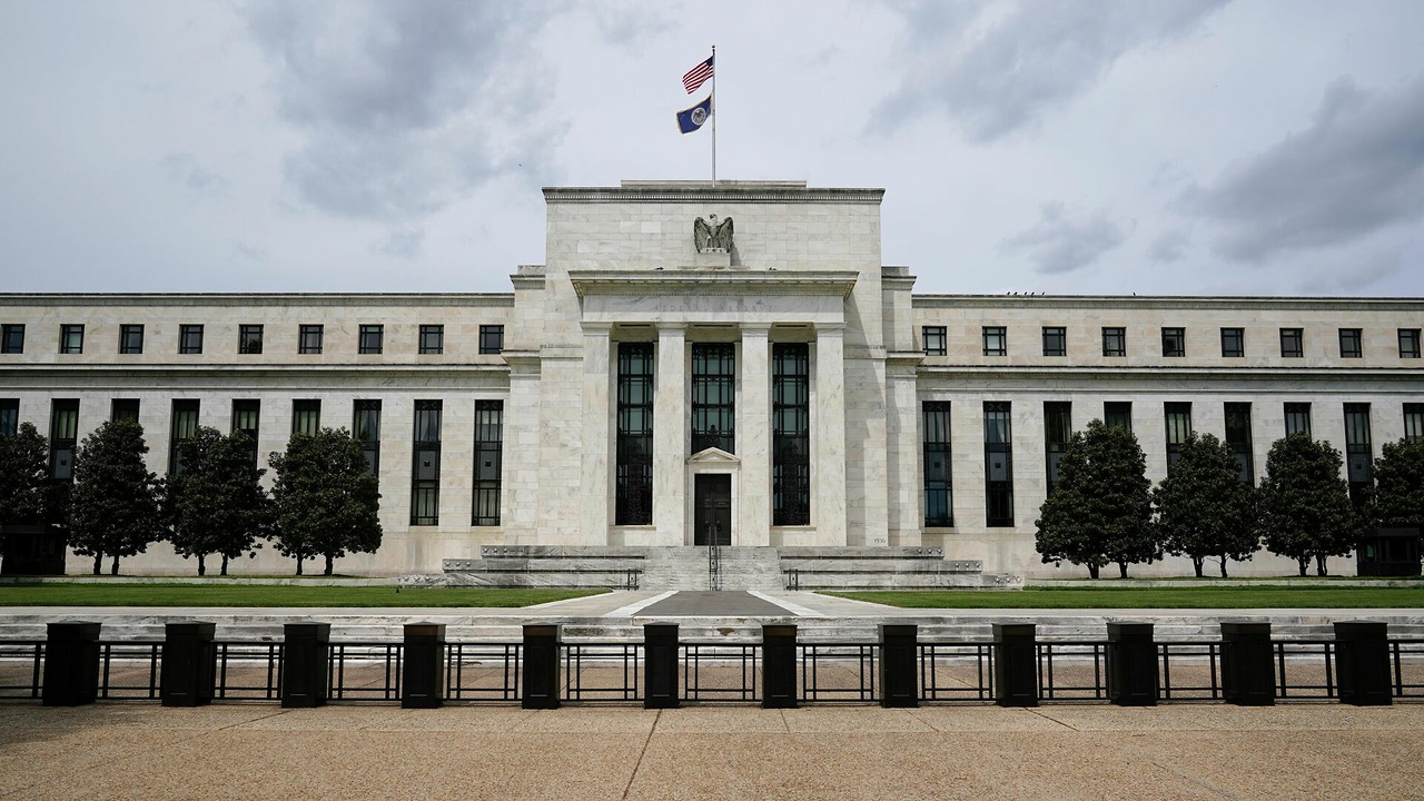 Глава ФРС США допустил и повышение ключевой ставки в сентябре